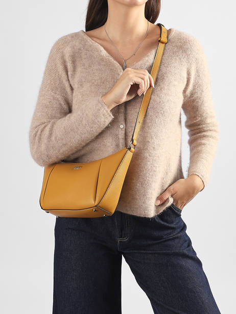 Sac Bandoulière Melody Guess Jaune melody BG973518 vue secondaire 1